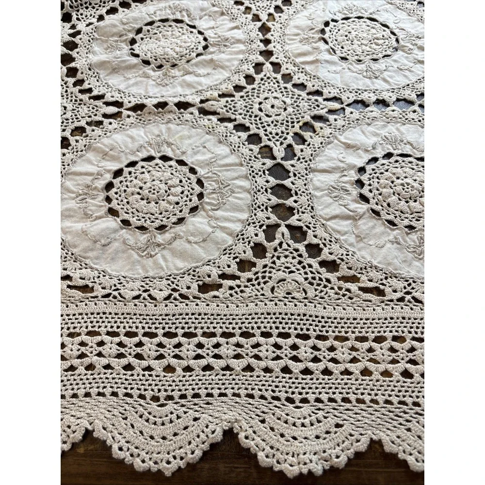 Vintage Hand Crochet Lace Linen Embroidered Banquet Tablecloth Heirloom 113x60
